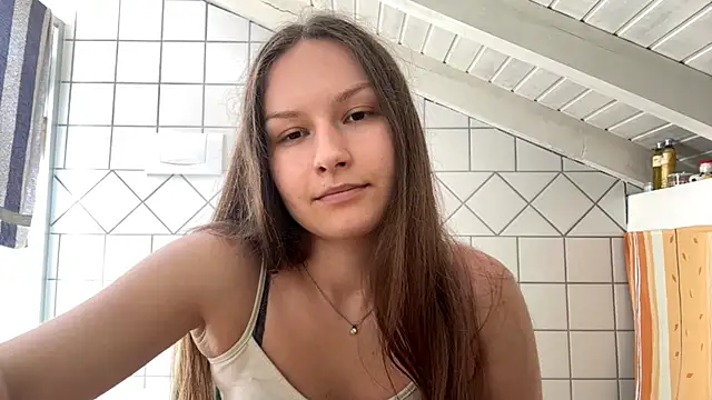 ShaylaChong: онлайн-секс-чат