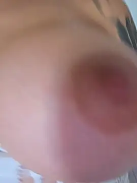 Chat +18 de kylie_blck ao vivo