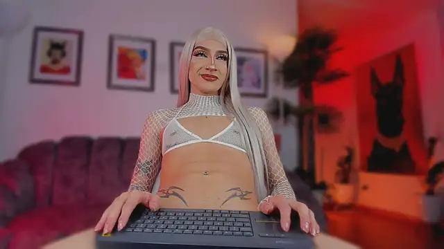 Taylor__foxxx Show in webcam