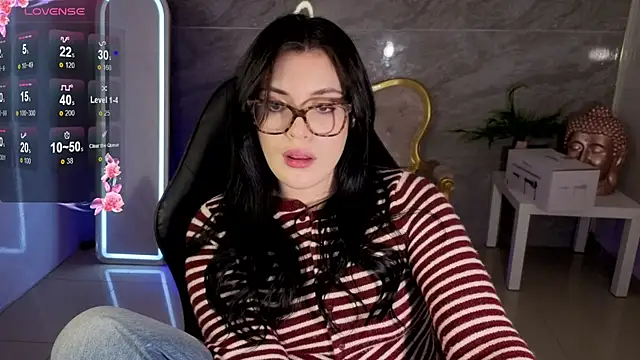 caroline_1s' Live XXX Chat