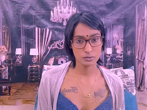XXX chat uživo modela IndianRebel4u2Luv