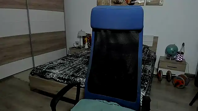 RobbyShawz 라이브 XXX 채팅