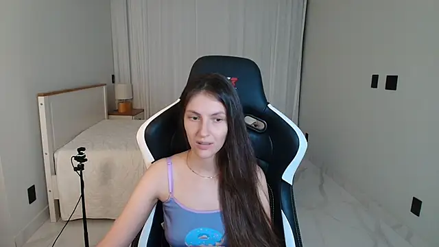 upssnowy's Live XXX Chat