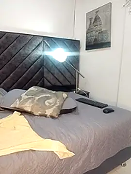 lapitti Adlı Modelin Canlı XXX Sohbeti