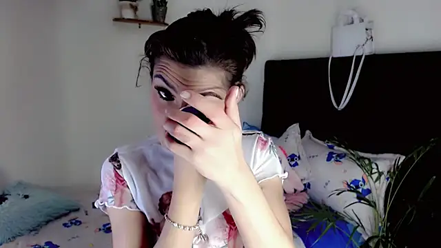 NathalialLooes live XXX chat