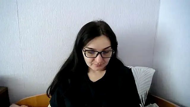 Shiny_gine's Live XXX Chat