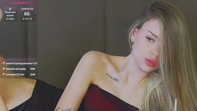 צ'אט XXX בשידור חי של MarilynNova