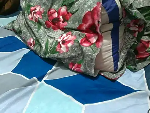Precumboner 现场XXX聊天