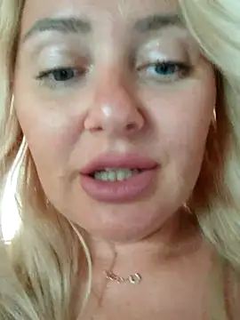 XXX chat uživo modela LadyLolyPop_