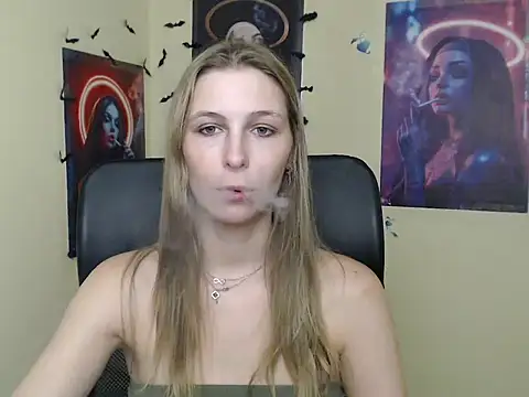 StrangerGi – Naživo XXX chat