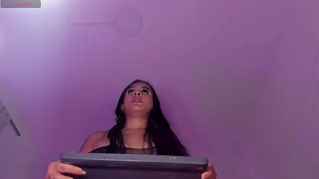 Selena_fox24 Obrolan Langsung XXX