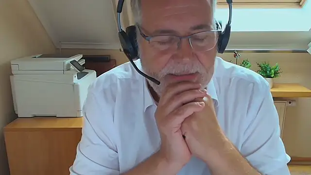 subbear1968's Live XXX Chat