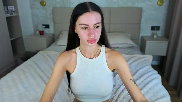 Chat XXX en directo de Snow_WhiteeeX