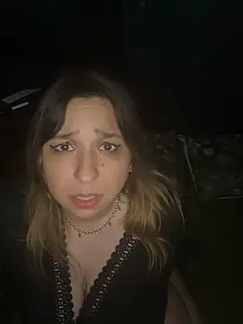 Show de Eze13crybaby na webcam