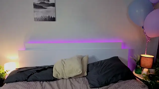 Next2Marie's Live XXX Chat