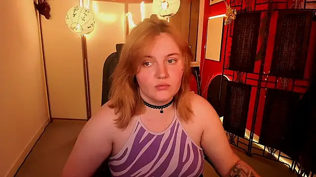 KathyBriggs XXX чат на живо