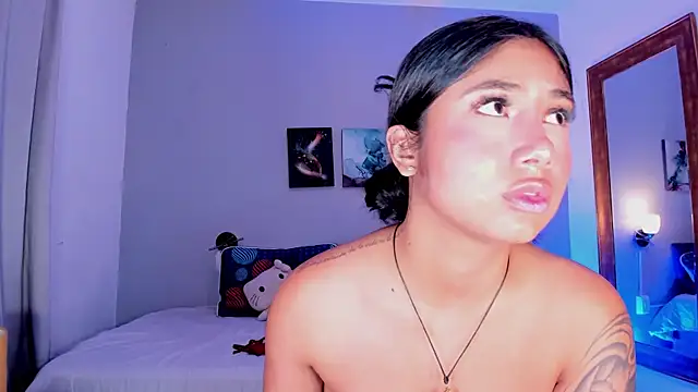 KimTaylorW Chat XXX in diretta