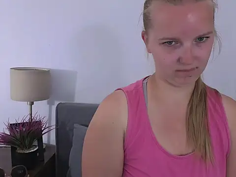 Chat XXX en directo de RoseTeacherX