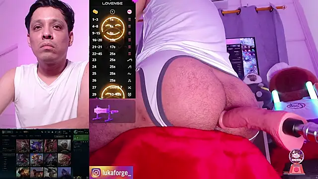 EthaanNova Chat XXX in diretta