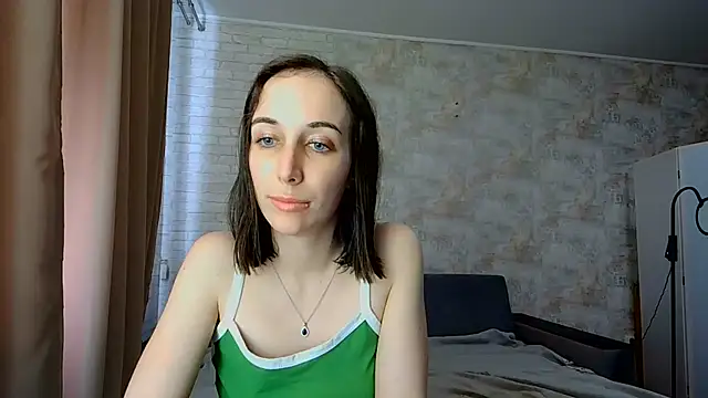 Chatroom XXX en direct de Anika_bloom