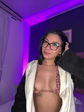 Little_Lexyy's Live XXX Chat