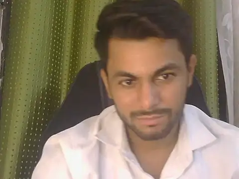 Stubborndesiboy 网络视讯表演