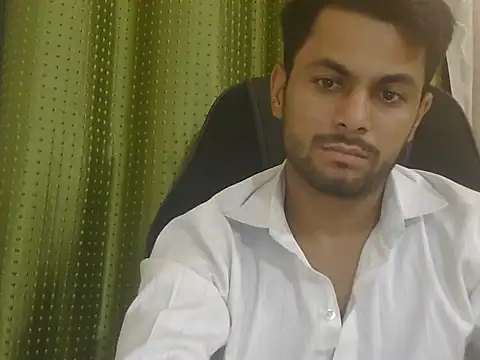 Stubborndesiboy's Live XXX Chat