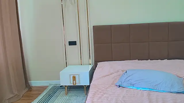lalisabrown লাইভ XXX চ্যাট