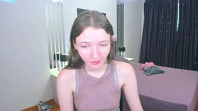 NikaRain's Live XXX Chat