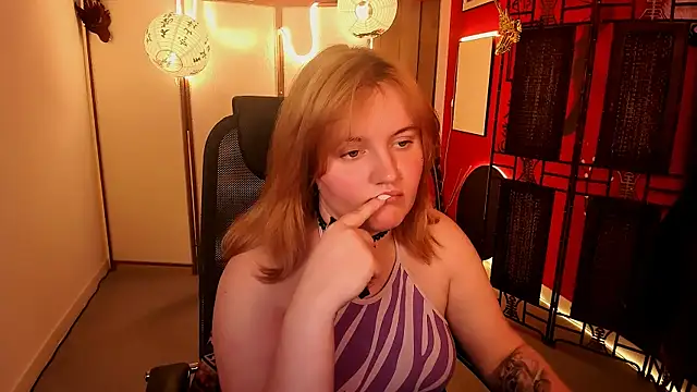 KathyBriggs Live XXX-Chat