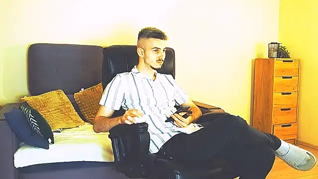 Chat XXX Live Magic_Storms