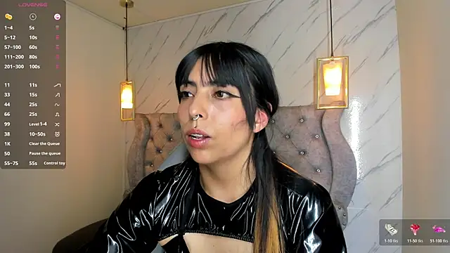 Alice_Laurentt's Live XXX Chat