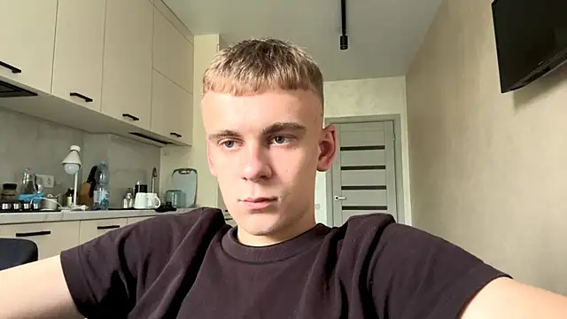 SoloFury Live XXX-Chat