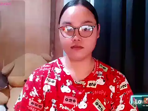_Lylia Adlı Modelin Canlı XXX Sohbeti