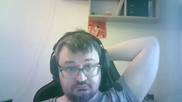 SirAbuser live XXX chat