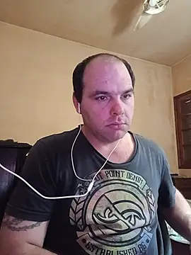Safado700 élő XXX-chatje