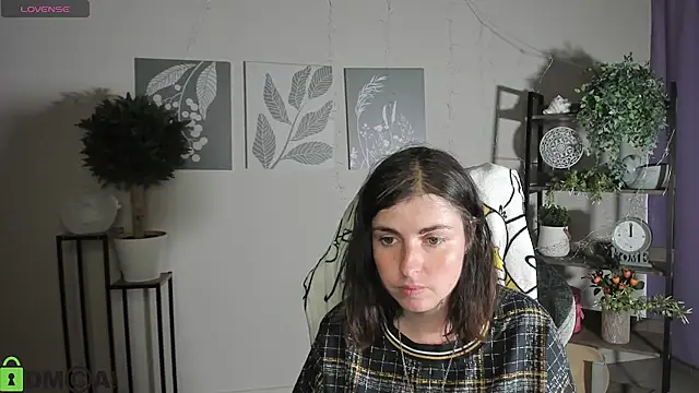 צ'אט XXX בשידור חי של MartaEdams