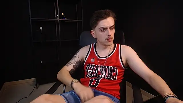 Chat XXX Live FelixStarkk