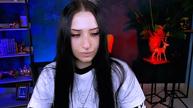 צ'אט XXX בשידור חי של MonicaLowes