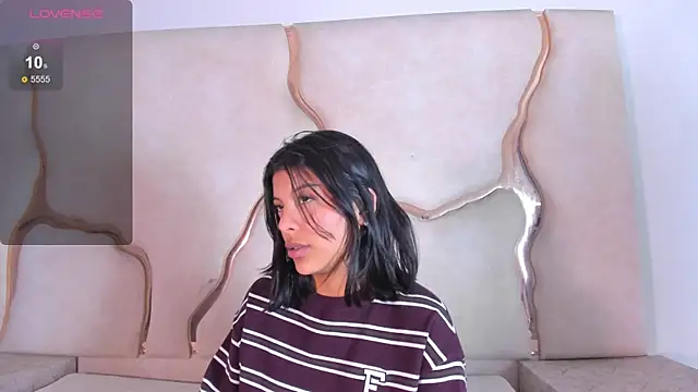 แชท XXX สดของ Salmaportman69
