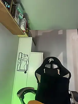 AsianMilfSheryl 现场XXX聊天