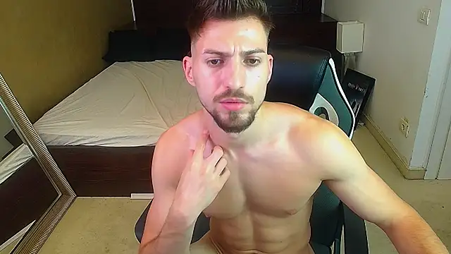 FelixRook Adlı Modelin Canlı XXX Sohbeti