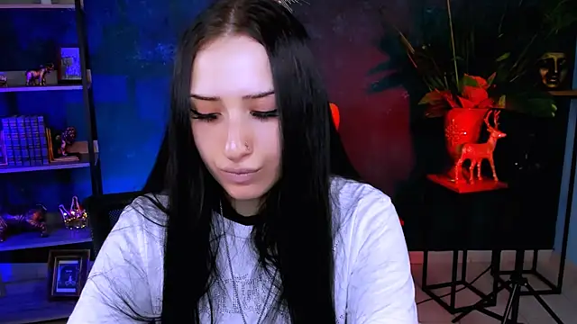 Chat +18 de MonicaLowes ao vivo
