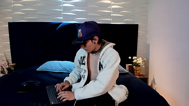 Angel_Marzel_ Chat XXX in diretta
