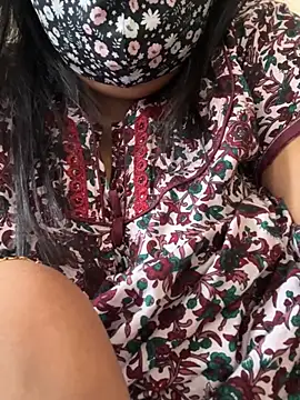 Hornyswati Live XXX-Chat