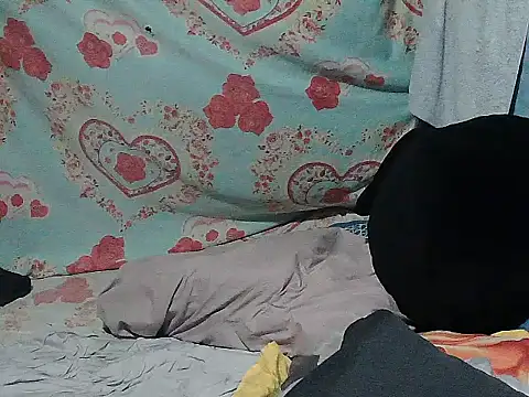 Huntrix2025's Live XXX Chat