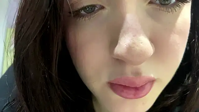 FlaviaKurka 라이브 XXX 채팅
