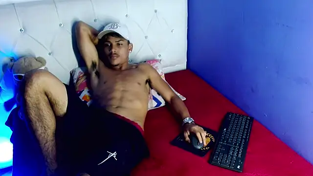 Chat +18 de Angel_foxc13 ao vivo