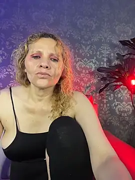 Czat XXX na żywo – EvangelineLove_