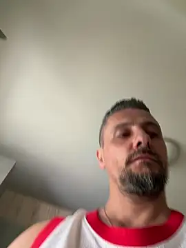 InsaneMattt Adlı Modelin Canlı XXX Sohbeti